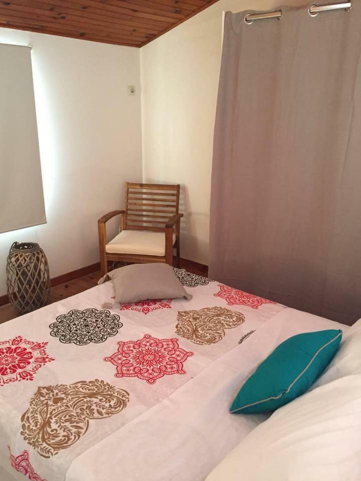 Appartement T2 tropical en bord de piscine à 100m de la mer à Le Carbet Extérieur photo