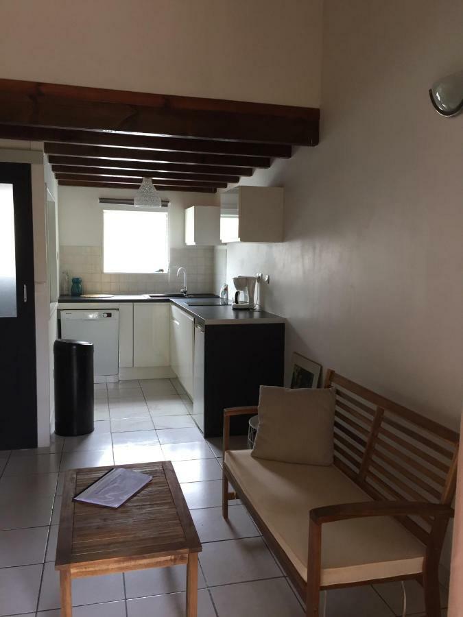 Appartement T2 tropical en bord de piscine à 100m de la mer à Le Carbet Extérieur photo